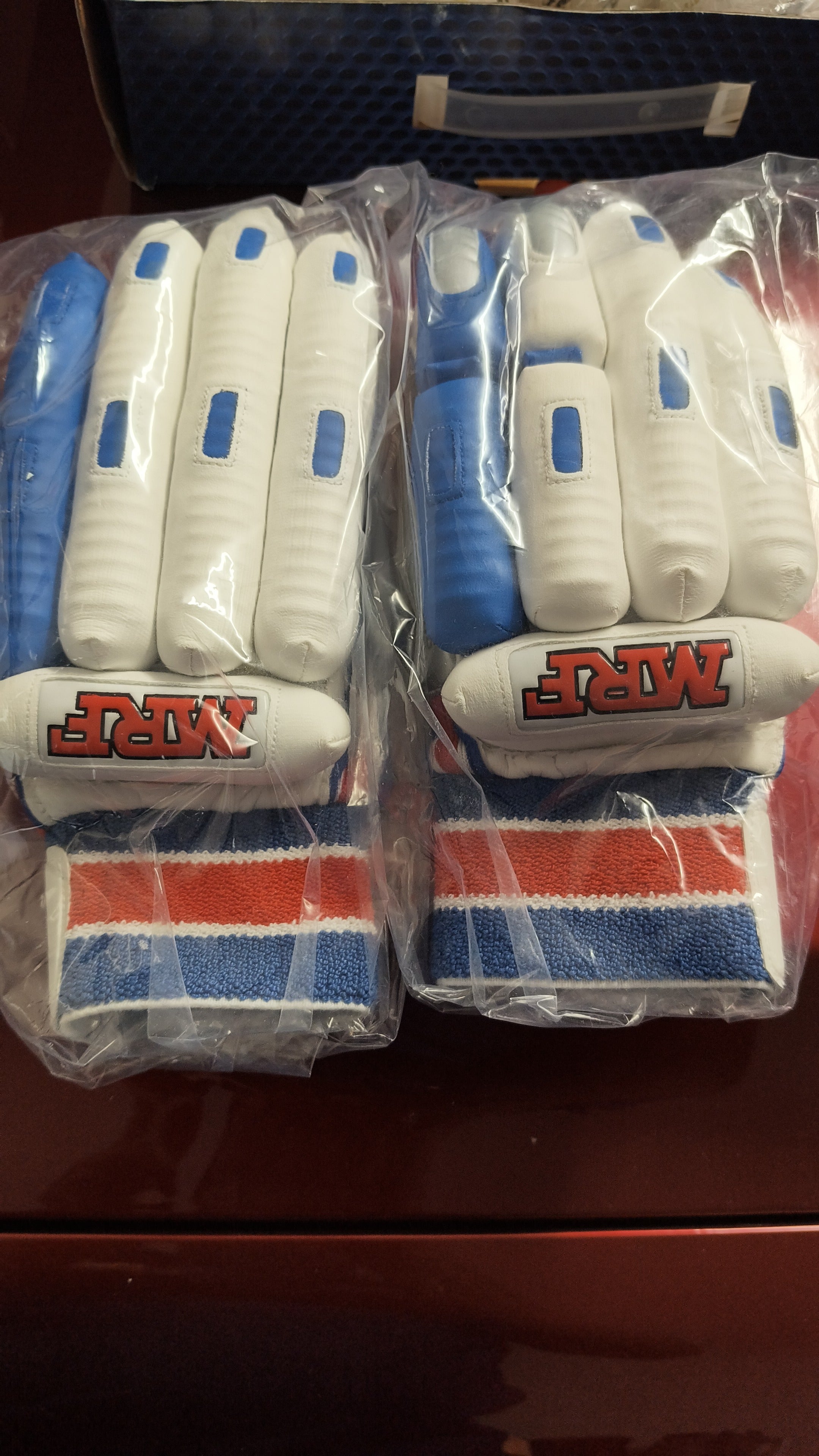 Cricket Gloves