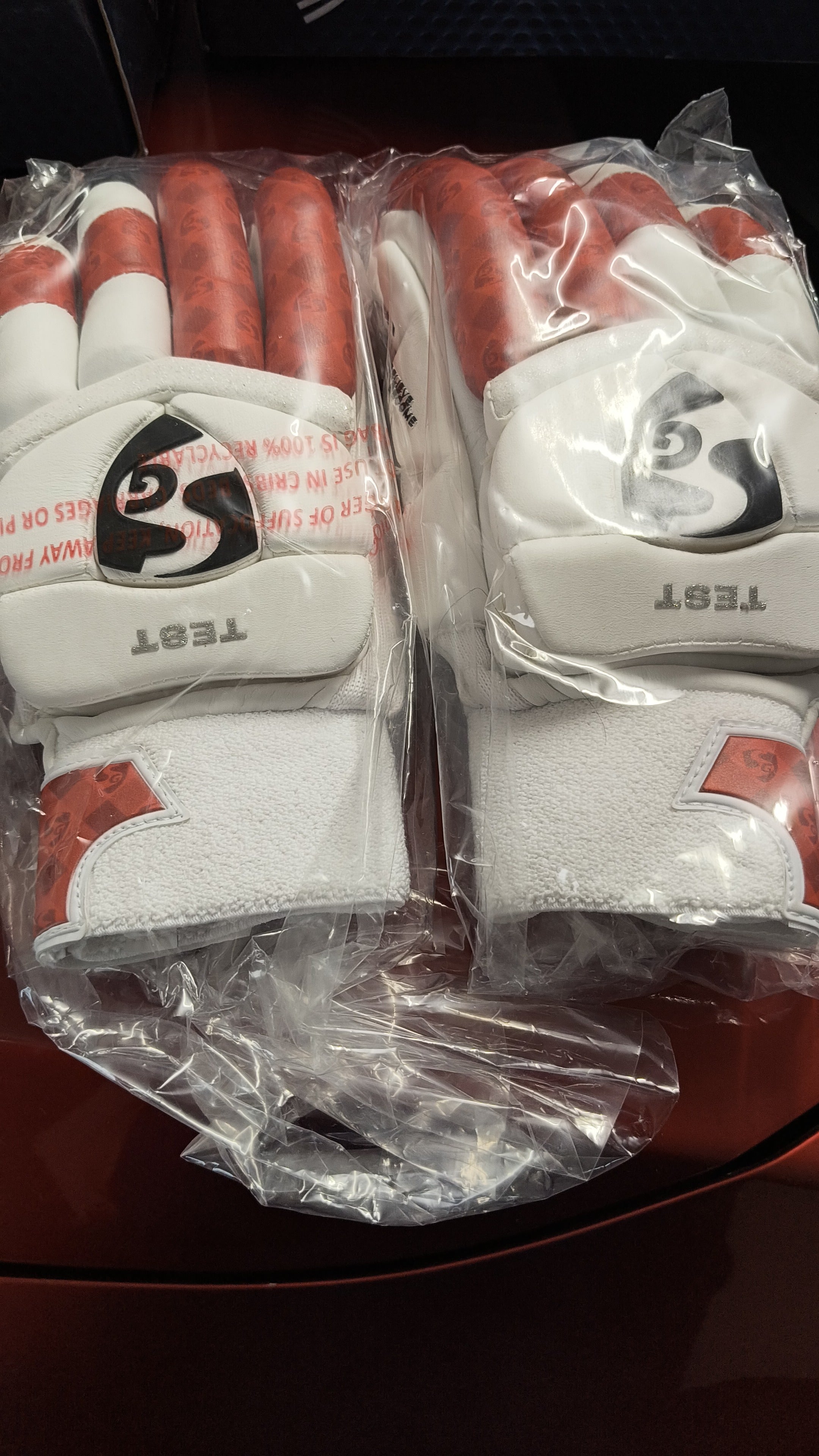 Cricket Gloves